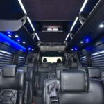 New Orleans limousine service - 12paxint2